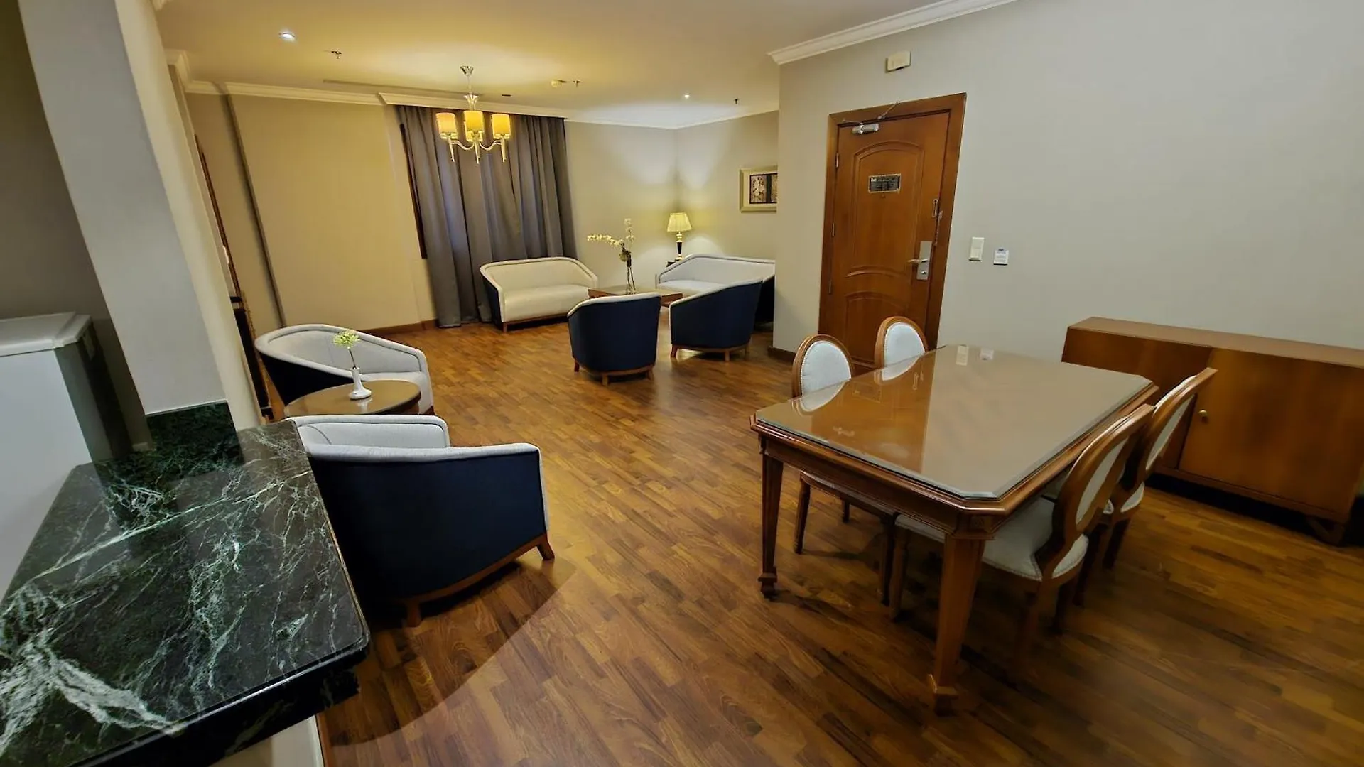 Quiet Hotel Al Shatee جدة