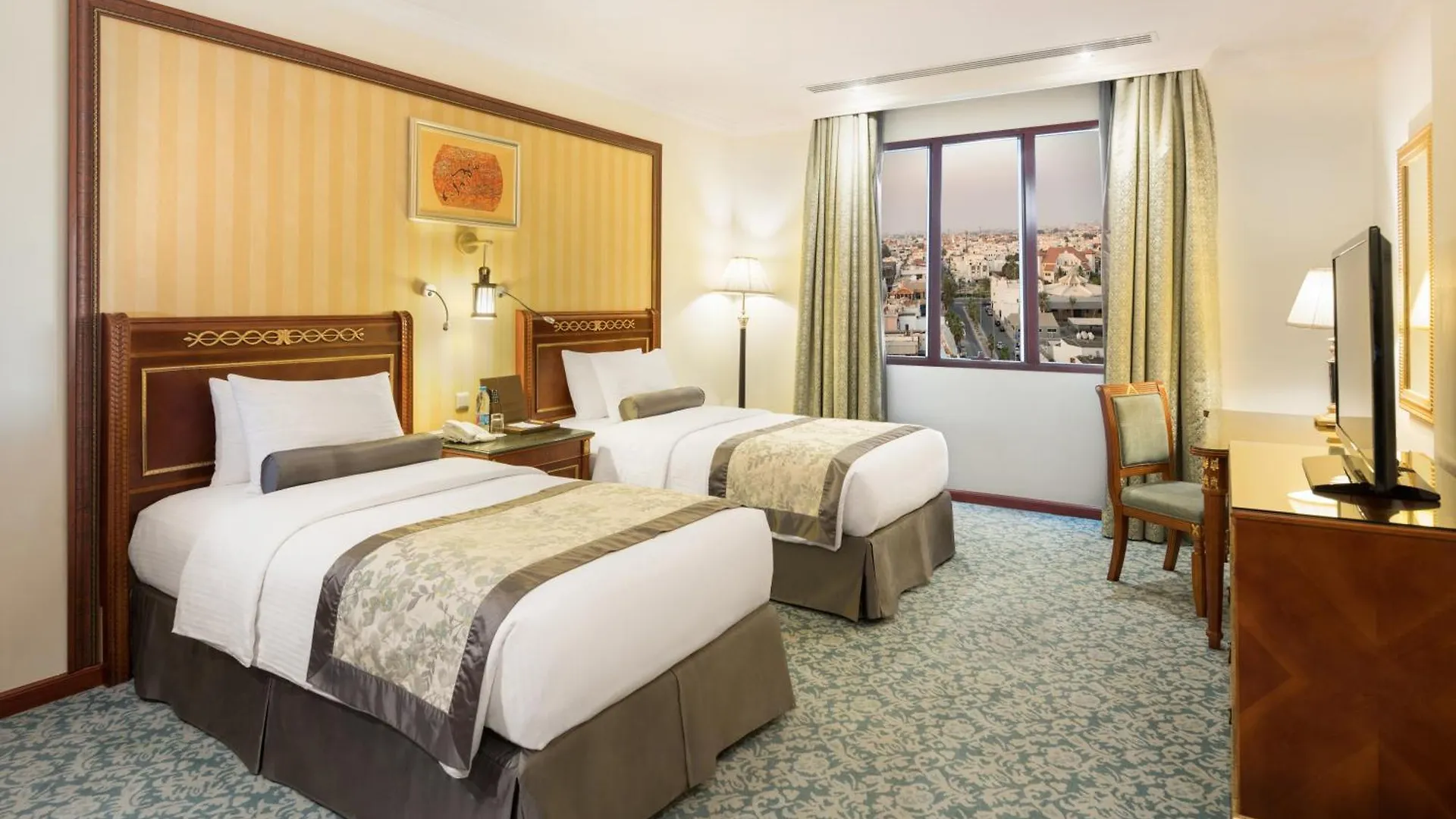 Quiet Hotel Al Shatee جدة